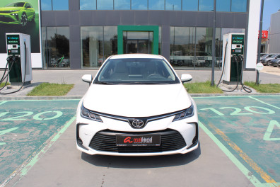 Toyota Corolla 1.5 VİSİON  2021 Model Otomatik Vites