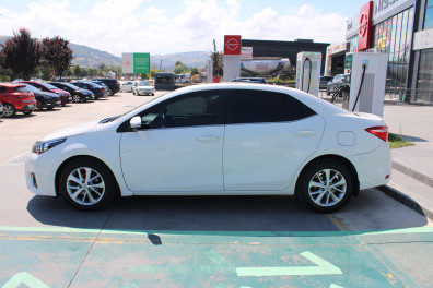 Toyota Corolla  1.6 LPG ADVANCE  2016 Model Otomatik Vites