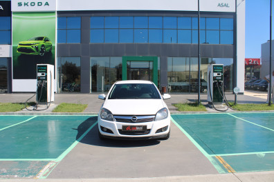 Opel Astra 1.3CDTİ ESSENTİA 2011 Model Otomatik Vites