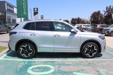 Volkswagen Tiguan 1.5E-TSİ R LİNE  2025 Model Otomatik Vites