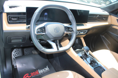 MG HS 1.5T-GDİ LUXURY  2024 Model Otomatik Vites