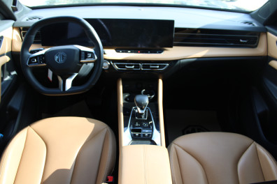 MG HS 1.5T-GDİ LUXURY AT 2024 Model Otomatik Vites