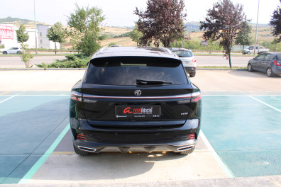 MG HS 1.5T-GDİ LUXURY AT 2024 Model Otomatik Vites