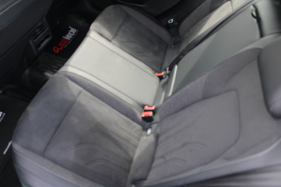 Volkswagen Golf 1.5 e-TSİ STYLE AT 2025 Model Otomatik Vites