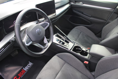 Volkswagen Golf 1.5 e-TSİ STYLE AT 2025 Model Otomatik Vites
