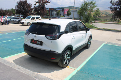 Opel Crossland 1.2T ESSENTİAL AT 2022 Model Otomatik Vites