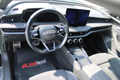 Skoda Superb 1.5 PLUG İN HYBRİD AT 2025 Model Otomatik Vites