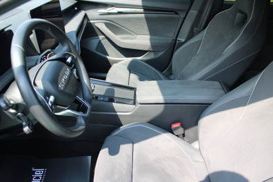 Skoda Superb 1.5 PLUG İN HYBRİD AT 2025 Model Otomatik Vites