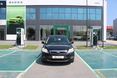 Ford  Focus 1.6İ COMFORT AT 2011 Model Otomatik Vites