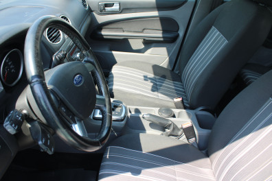 Ford  Focus 1.6İ COMFORT AT 2011 Model Otomatik Vites
