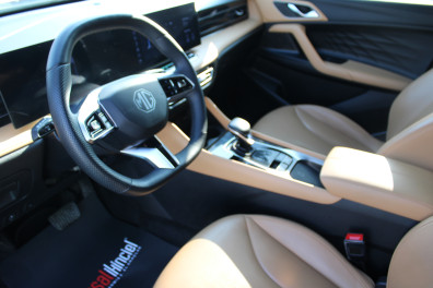 MG HS 1.5 PLUG İN HYBRİD LUXURY AT 2024 Model Otomatik Vites