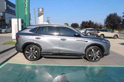 MG HS 1.5 PLUG İN HYBRİD LUXURY AT 2024 Model Otomatik Vites