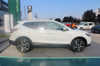 Nissan Qashqai 1.6 DCİ BLACK EDİTİON AT 2016 Model Otomatik Vites