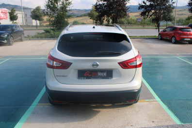 Nissan Qashqai 1.6 DCİ BLACK EDİTİON AT 2016 Model Otomatik Vites