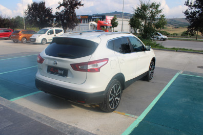 Nissan Qashqai 1.6 DCİ BLACK EDİTİON AT 2016 Model Otomatik Vites