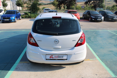 Opel Corsa 1.3 CDTi ESSENTİA MT 2014 Model Düz Vites