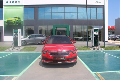 Skoda Kamiq 1.5 TSİ PREMİUM AT CAMTAVAN 2022 Model Otomatik Vites