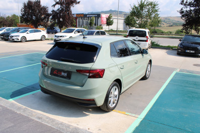 Skoda Fabia 1.0 TSİ PREMIUM AT 2025 Model Otomatik Vites