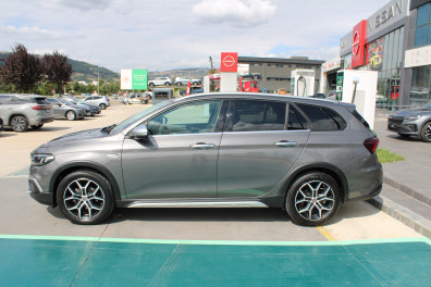 Fiat Egea  CROSS 1.6MJET WAGON LOUNGE 2022 Model Otomatik Vites