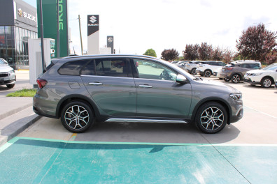 Fiat Egea  CROSS 1.6MJET WAGON LOUNGE 2022 Model Otomatik Vites