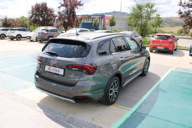 Fiat Egea  CROSS 1.6MJET WAGON LOUNGE 2022 Model Otomatik Vites