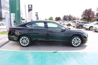 Skoda Superb 1.5MHEV PRESTİGE  2025 Model Otomatik Vites