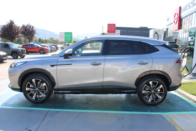 MG HS 1.5T-GDİ LUXURY  2025 Model Otomatik Vites