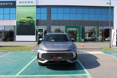 MG HS 1.5T-GDİ LUXURY  2025 Model Otomatik Vites