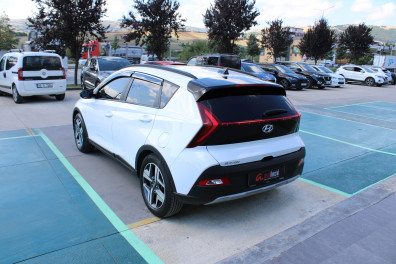 Hyundai Bayon  1.4 STYLE SUNROOF  2022 Model Otomatik Vites