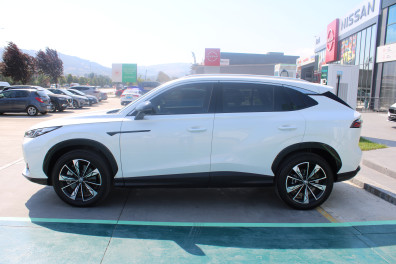 MG HS 1.5T-HYBİRD LUXURY 2025 Model Otomatik Vites