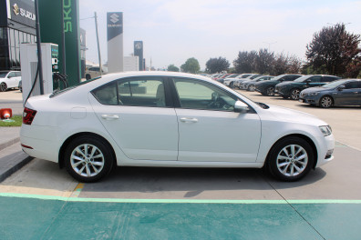 Skoda Octavia 1.0 TSİ STYLE 2017 Model Otomatik Vites