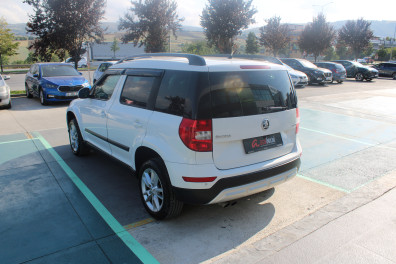 Skoda Yeti 1.6 TDİ AMBİTİON 2015 Model Otomatik Vites