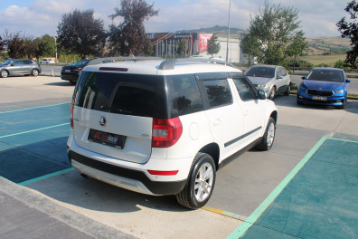 Skoda Yeti 1.6 TDİ AMBİTİON 2015 Model Otomatik Vites