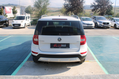 Skoda Yeti 1.6 TDİ AMBİTİON 2015 Model Otomatik Vites