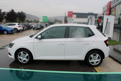 Skoda Fabia 1.0 AMBİTİON 2015 Model Düz Vites