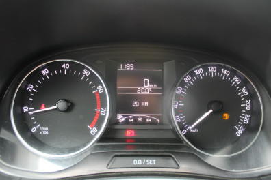 Skoda Fabia 1.0 AMBİTİON 2015 Model Düz Vites