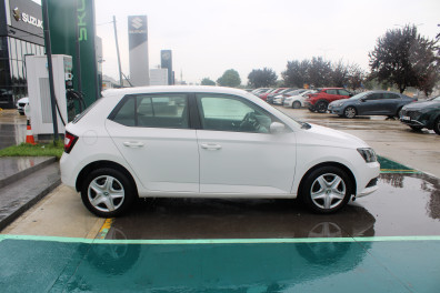 Skoda Fabia 1.0 AMBİTİON 2015 Model Düz Vites