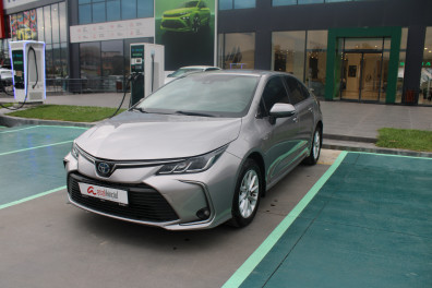Toyota Corolla  1.8 HYBRİD DREAM 2020 Model Otomatik Vites