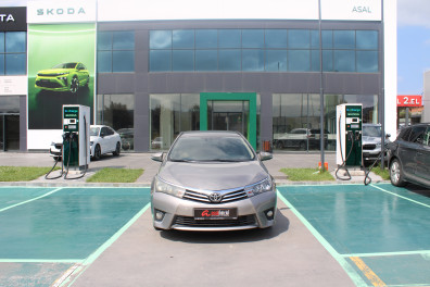 Toyota Corolla  1.6 LPG ADVANCE  2013 Model Otomatik Vites
