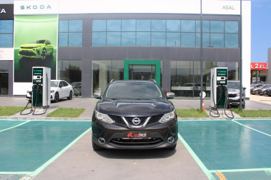 Nissan Qashqai 1.6 DCİ SKYPACK 2017 Model Otomatik Vites
