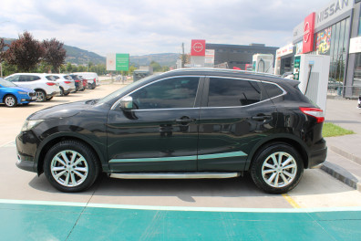 Nissan Qashqai 1.6 DCİ SKYPACK 2017 Model Otomatik Vites