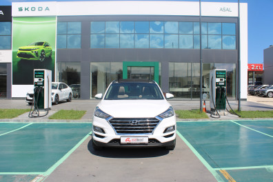 Hyundai Tucson 1.6CRDİ STYLE PLUS 2019 Model Otomatik Vites