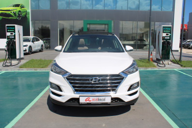 Hyundai Tucson 1.6CRDİ STYLE PLUS 2019 Model Otomatik Vites