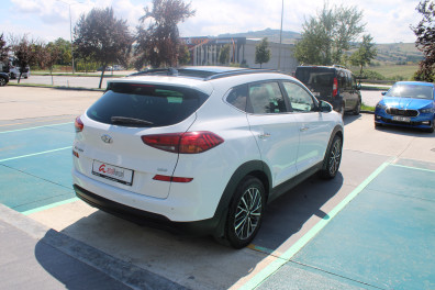 Hyundai Tucson 1.6CRDİ STYLE PLUS 2019 Model Otomatik Vites