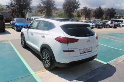 Hyundai Tucson 1.6CRDİ STYLE PLUS 2019 Model Otomatik Vites