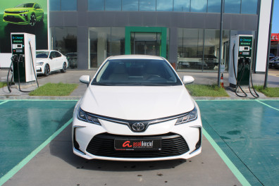 Toyota Corolla 1.5 VİSİON  2022 Model Düz Vites