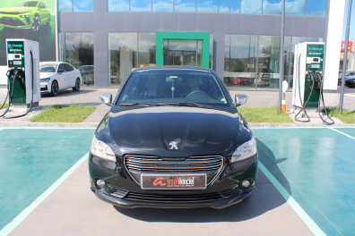 Peugeot 301 1.6 HDİ ALLURE  2014 Model Düz Vites