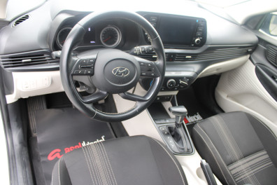 Hyundai i20  1.4MPİ STYLE 2021 Model Otomatik Vites
