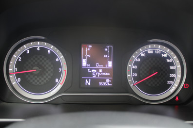 Hyundai i20  1.4MPİ STYLE 2021 Model Otomatik Vites