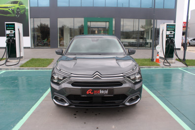 Citroen C4 1.2PRUETECH SHİNE  2023 Model Otomatik Vites